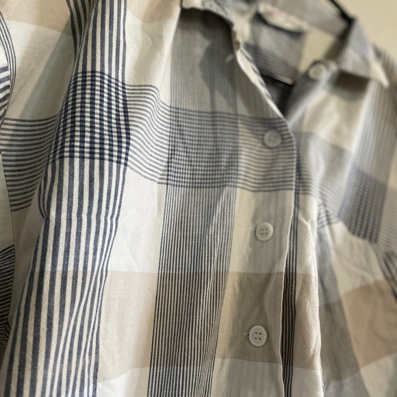 Ladies’ Vintage-Inspired Matching Set - Picture 5 of 8